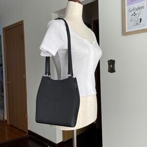 Vintage y2k Black Shoulder Bag Classic Structured Minimalist 2000s Sleek
